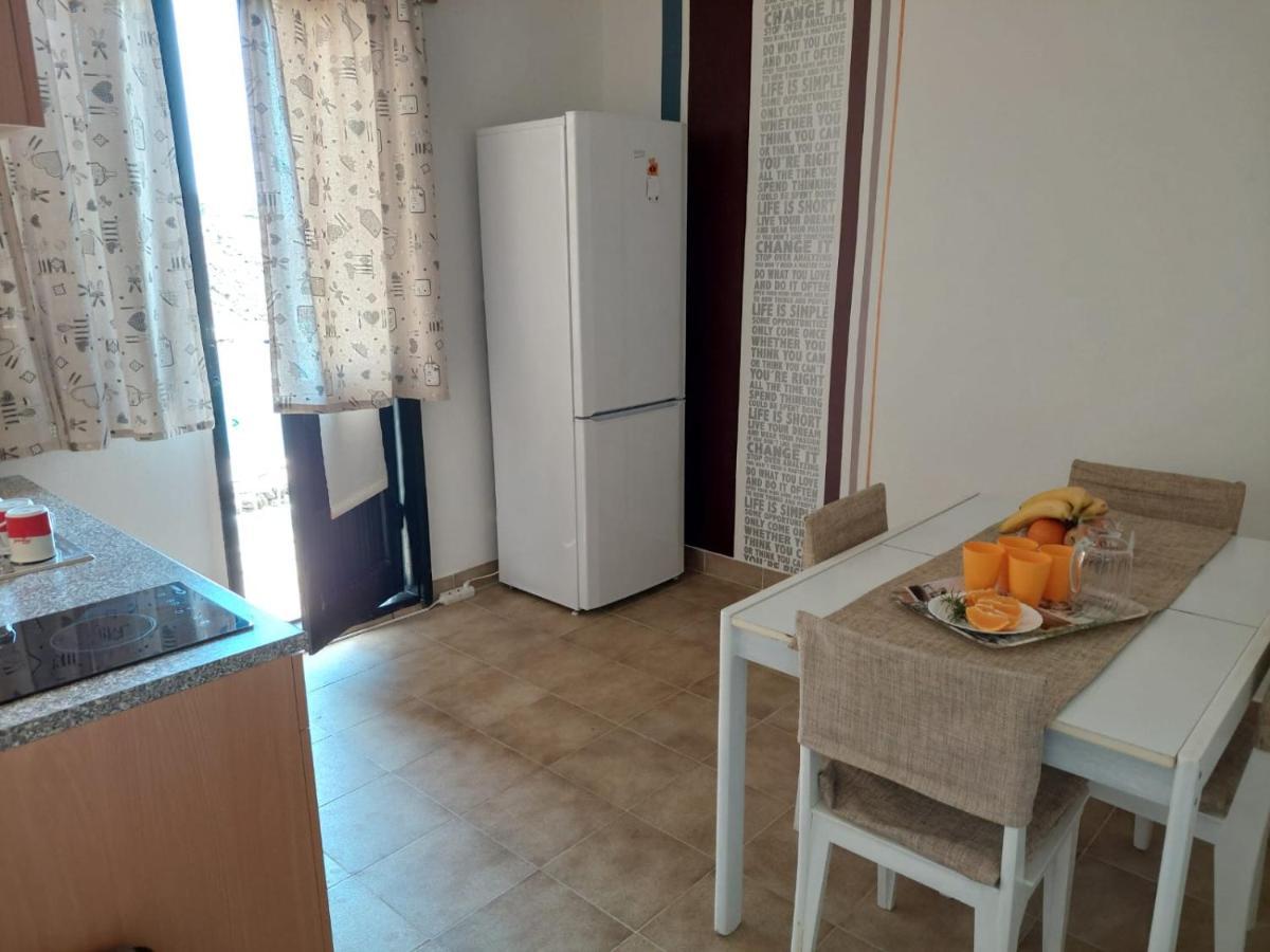 Apartment Galeb Lukovo Šugarje Exterior foto