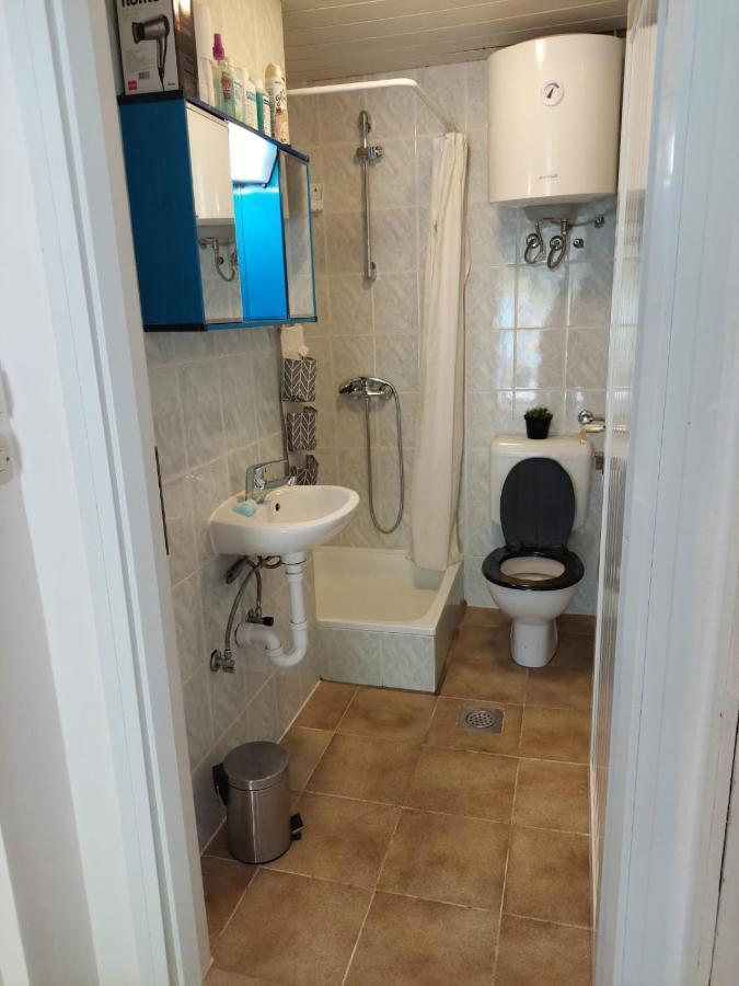 Apartment Galeb Lukovo Šugarje Exterior foto